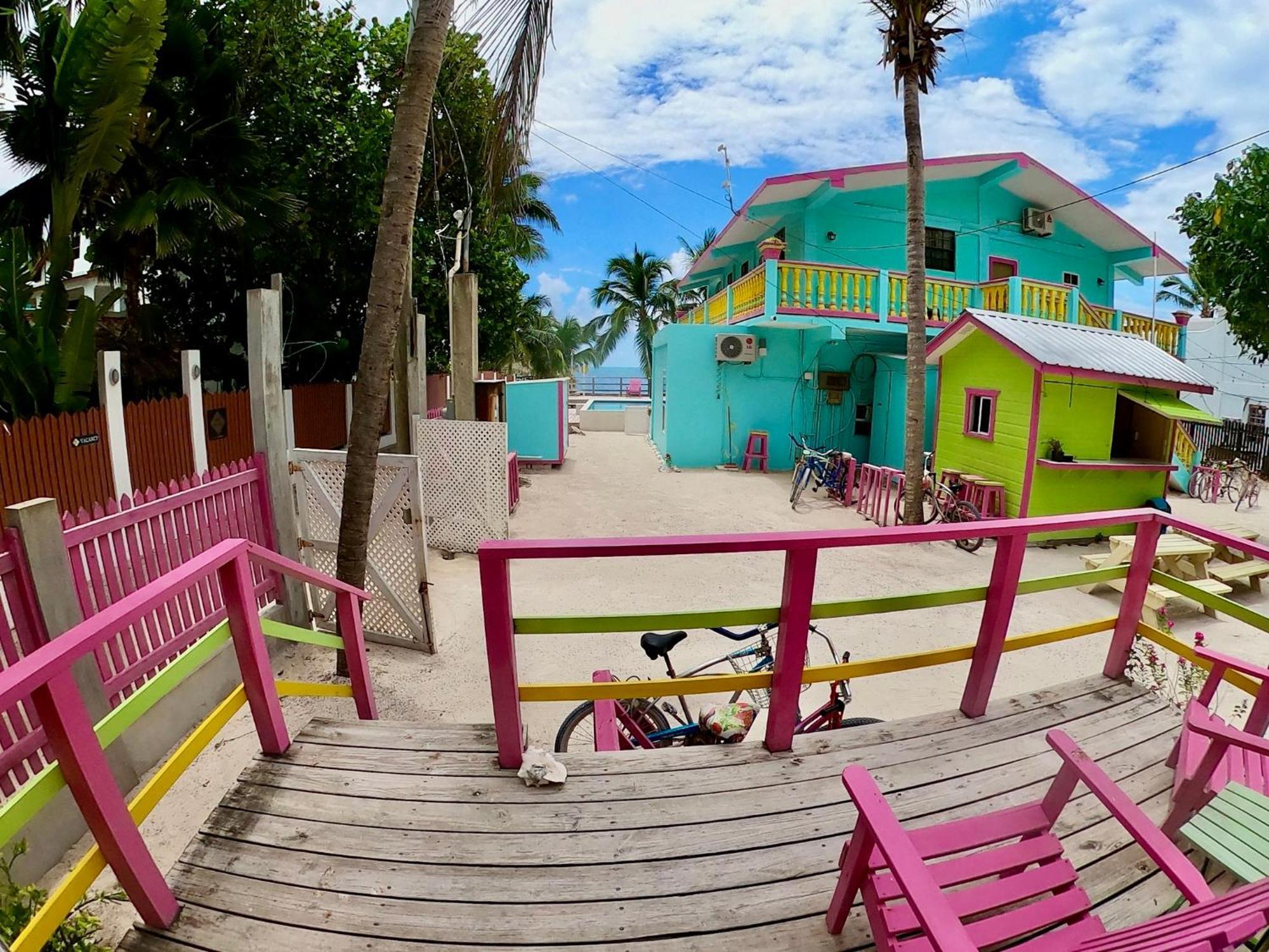 Barefoot Beach Belize Caye Caulker Exterior photo